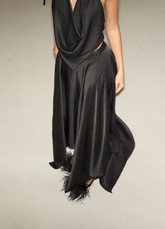 Falda Main Drama Negro